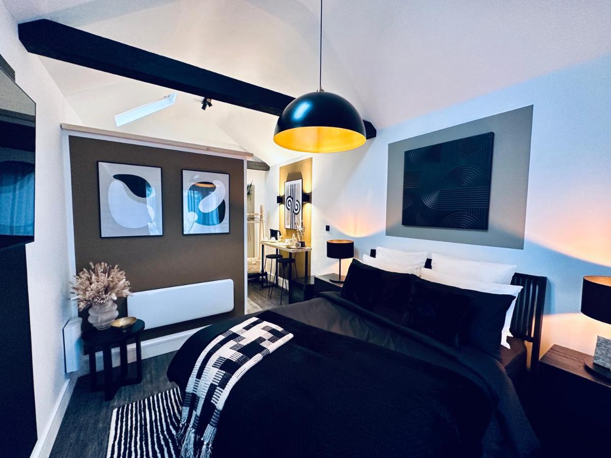 Luxury Self-contained Suite. Apartment
